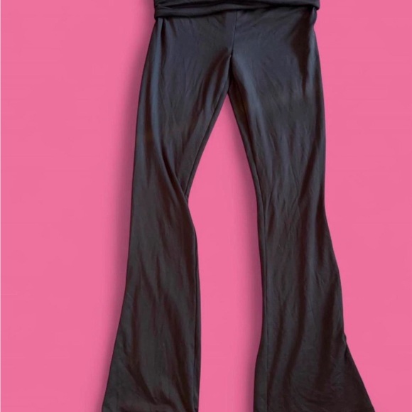 Y2K styled bundle - Picture 7 of 7